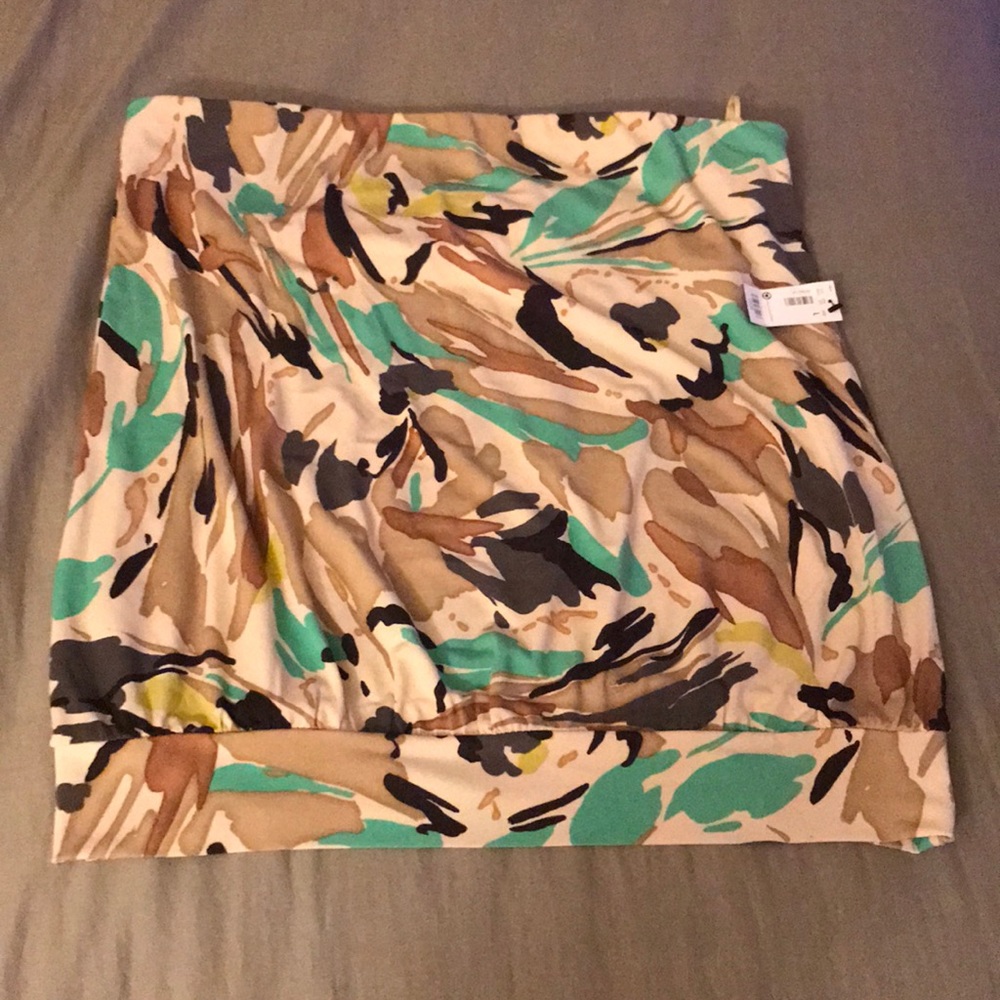 THE LIMITED-Strapless Top